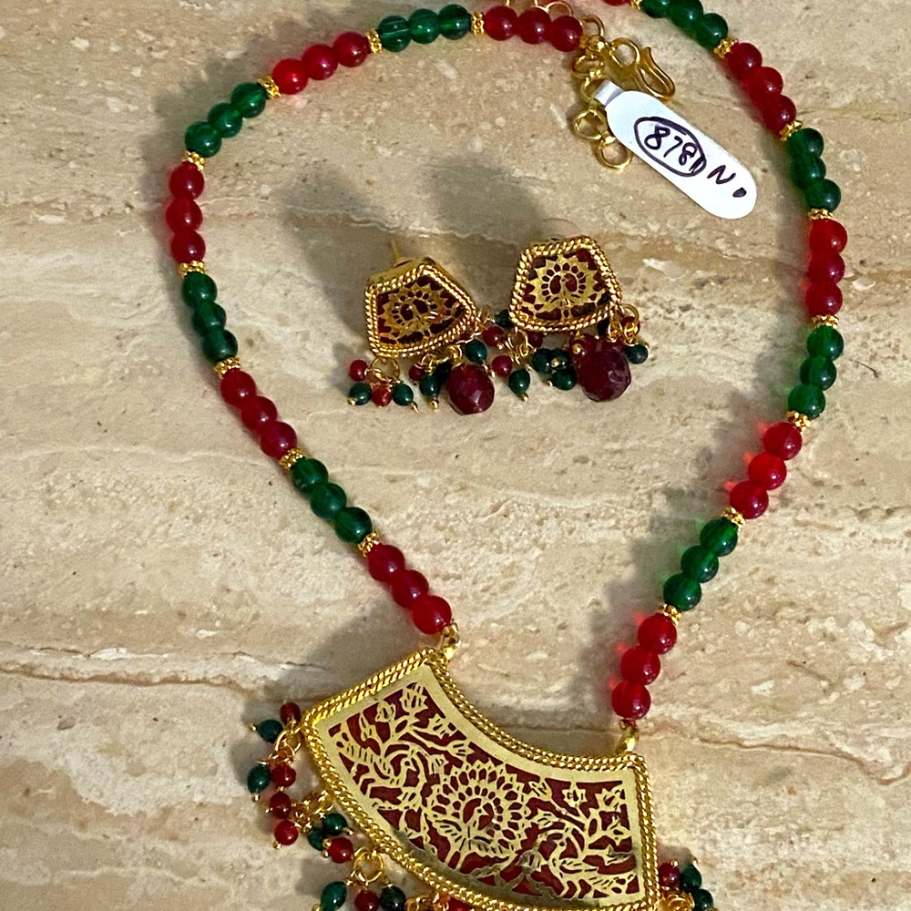 Indian jewelry set, Rajsthani style, brand new.